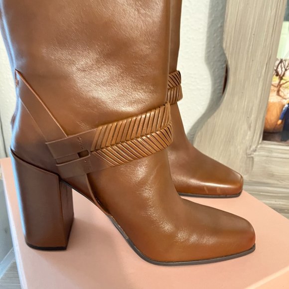 A•D & Daughters Declann Boots - Picture 2 of 3